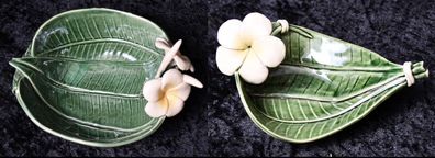 schöne Keramik Schale Banannenblatt & Frangipani- Blüte feine Handarbeit