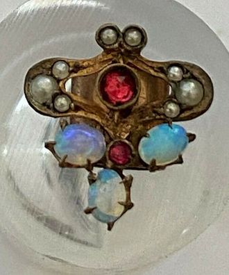 Hochwertiger Kettenverschluß um 1900 mit 3 Opalen , zwei Rubinen und 8 Perlen