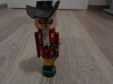 älterer kleiner Nussknacker , Holzmännchen-15cm -Erzgebirge