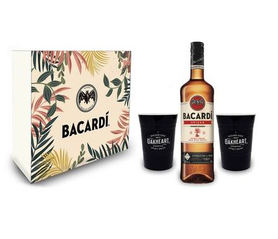 Bacardi Geschenkset - Bacardi Oakheart Spiced Rum 0,7l 700ml (35% Vol) + 2x Becher