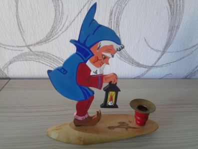 Flachfigur -Zwerg groß- mit Kerzenhalter für Pyramidenkerzen