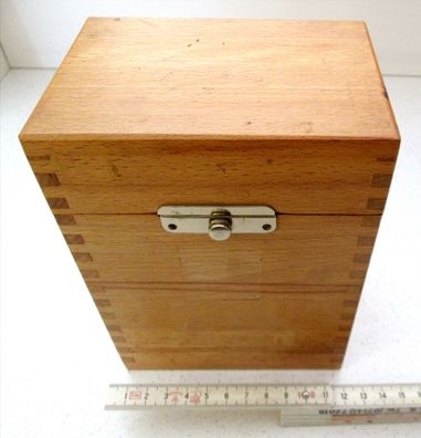 stabile alte Holzbox mit Schnappverschluß Höhe 16,5 x 12,5 x 8,5 cm