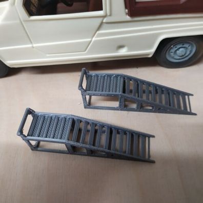 Auffahrrampe Rampe 1:18 Modellauto Modellbau Diorama Werkstatt