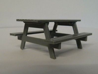 Picknick-Tisch Modellbau Bausatz im Maßstab 1:32 Sitzgruppe Diorama