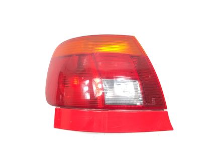 Audi A4 B5 Rücklicht Rückleuchte Hecklicht Licht hinten links LY3D Rot