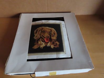 Hadarbeiten Stickbild Hund Dackel Plattstich zum selber machen (schon begonnen)