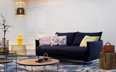 Design Dreisitzer Möbel 3 Sitzer Sofa Couch Polster Lounge Club Couchen Sofas