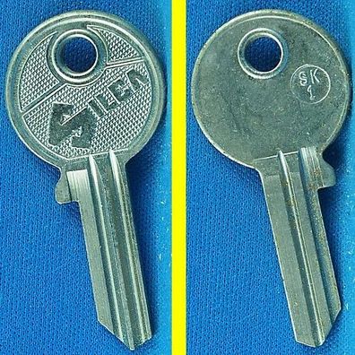 Silca SK1 - KFZ Schlüsselrohling mit Lagerspuren für FAB / Skoda