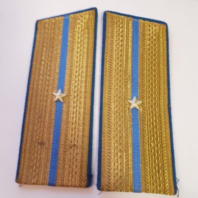 UDSSR Sowjetunion Schulterstücke und -klappen Luftwaffe verschiedene Dienstgrade