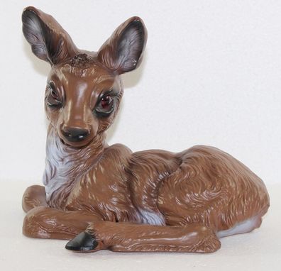 Deko Figur Gartenfigur Tierfigur Reh liegend Rehkitz klein aus Kunststoff H 20cm