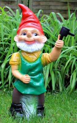 Gartenzwerg Figur Zwerg mit Rasensprenger stehend groß aus Kunststoff H 70 cm
