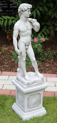 Deko Figur Beton Statue David von Michelangelo auf klassischer Säule Höhe 83 cm