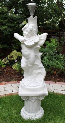 Deko Figur Statue Putte mit Geige auf Säule H 75 cm Skulptur mit LED Solarlampe