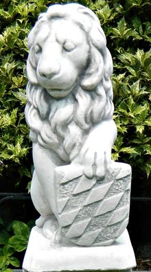 Figur Löwe Skulptur mit Wappen links Statue H 40 cm Dekofigur Gartenfigur Beton