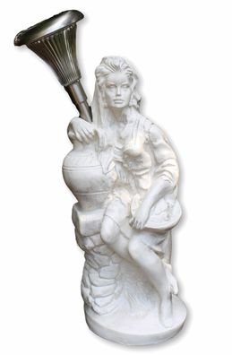 Figur Statue Frau Fruttina H 50 cm klassische Skulptur mit LED Solarlampe Deko