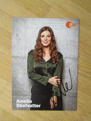ZDF Fernsehmoderatorin Amelie Stiefvatter - handsigniertes Autogramm!!!