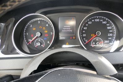 VW Golf 7 5G AU Tacho Tachometer Kombiinstrument 5G1920751 2,0 TDI 136.982 km