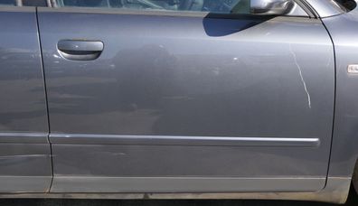 Audi A4 B6 8E nur Türblatt Tür vorne rechts Beifahrertür grau LX7Z Kombi + Limo