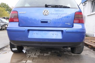 VW Golf 4 Limousine Stoßstange hinten Heckstoßstange Stoßfänger blau LW5Y