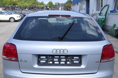 Audi A3 8P 2/3-Türer Heckklappe Klappe hinten grau silber LX7W 2/3-Türer