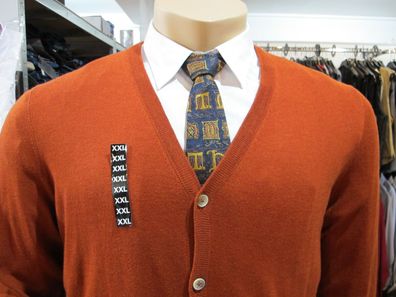 Hugo Boss Regular-Fit Stilvolle Herren Strickjacke Knitwear Farbe: Rostbraun Neu