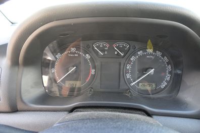 Skoda Octavia 1U Tacho Tachometer Kombiinstrument 1U0920811J 262.000km 1.9TDI