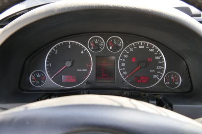 VW Passat 3C Tacho Tachometer 234.000km 3C0920870Q Diesel TDI