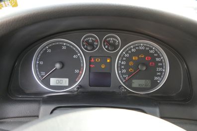 VW Passat 3BG Tacho Tachometer Kombiinstrument 302.000km 3B0920829A Diesel TDI