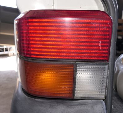 VW T4 Rücklicht hinten links Rückleuchte Heckleuchte Lampenträger