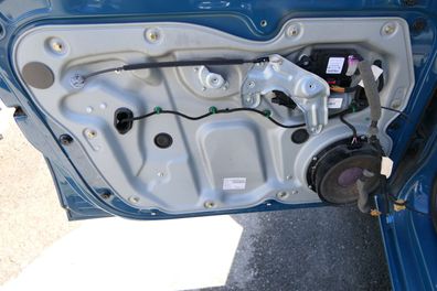 VW Caddy 2K elektrischer Fensterheber vorne links Fensterhebermodul OHNE MOTOR
