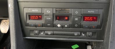 Audi A4 8E Steuergerät Klimaanlage Klimabedienteil 8E0820043AB und Sitzheizung Ö