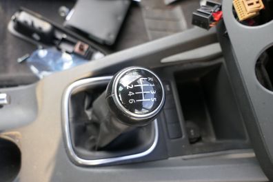 VW Golf 5 Schaltknauf Schaltsack Schaltung Schaltknüppel 6-Gang Leder Leder schw