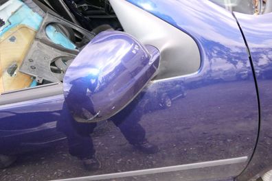 VW Golf 4 Bora elektrischer Spiegel vorne rechts Außenspiegel blau LB5N + Glas