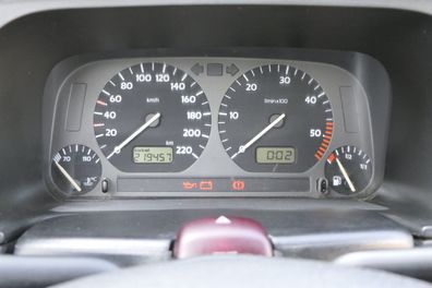 VW Golf 3 Tacho Tachometer Kombiinstrument 219.000km 1H0919864Q TDI Diesel