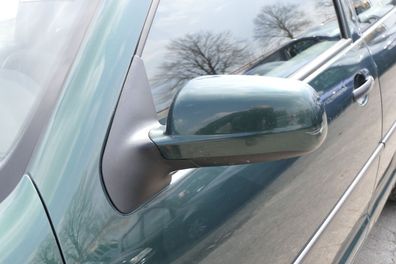 VW Golf 4 Bora manueller Spiegel vorne links Außenspiegel grün LC6M brightgreen
