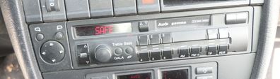 Audi A6 4A A8 Radio Kassette Original Gamma mit Code
