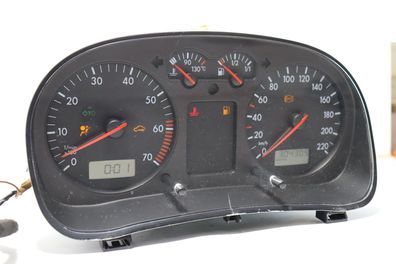 VW Golf 4 Tacho Tachometer Kombiinstrument 304.000km 1J0919860 1,4 16V 75PS 55kw
