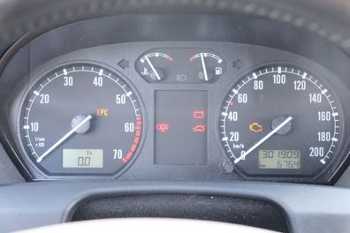 Skoda Fabia 6Y Tacho Tachometer Kombiinstrument 6Y1919870C 301.000KM 1,4 BBY