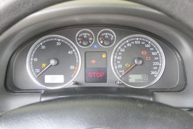 VW Passat 3BG Tacho Tachometer Kombiinstrument 334.000km 3B0920829A Diesel TDI