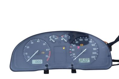 VW Passat 3B Tacho Tachometer Kombiinstrument 221.000km 09051969901 1,6 74kw AHL