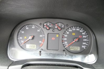 VW Golf 4 Tacho Tachometer Kombiinstrument 252.000km 1J0919861D 1,6-2,8