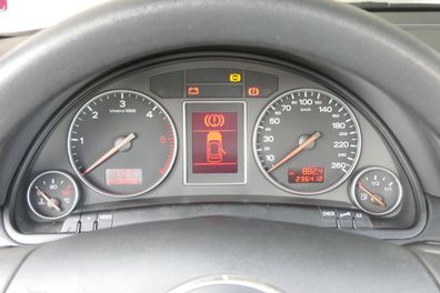 Audi A4 8E B6 Tacho Tachometer Kombiinstrument 8E0920900G 236.000KM TDI Diesel