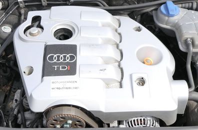 Audi A4 8E B6 Motorabdeckung Abdeckung Motor Blende 1,9 TDI AVB AVF AWX Diesel