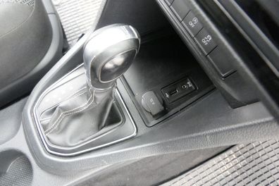 VW Caddy 2K SA Griff Knopf Automatik Schaltknauf Schalthebel schwarz Schaltsack