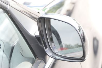 VW Polo 6N2 elektrischer Spiegel Außenspiegel rechts außen schwarz L041
