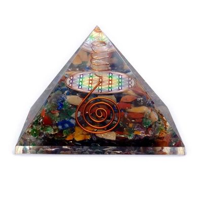 Blume des Lebens Chakra Pyramide mit Kristallspitze -- 7x7x6