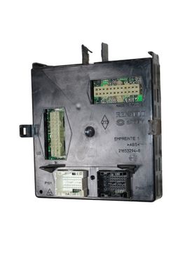 Sicherungskasten Sicherungsbox Kasten 8200447508 Renault Laguna II 2 01-07
