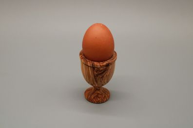 Rustikales Eierbecher | aus Olivenholz | Handmade