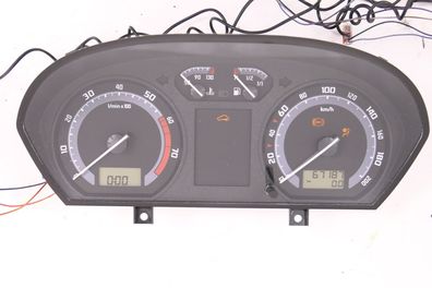 Skoda Fabia 6Y Tacho Tachometer Kombiinstrument 6Y0920881M 67.000KM 1,2 47kw 40k