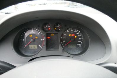 Seat Ibiza 6L Tacho Tachometer Kombiinstrument 281.000km 6L0920820J TDI SDI